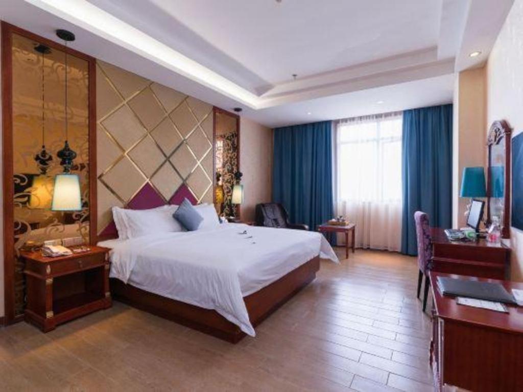 Shenzhen Kai Long International Hotel Exterior photo